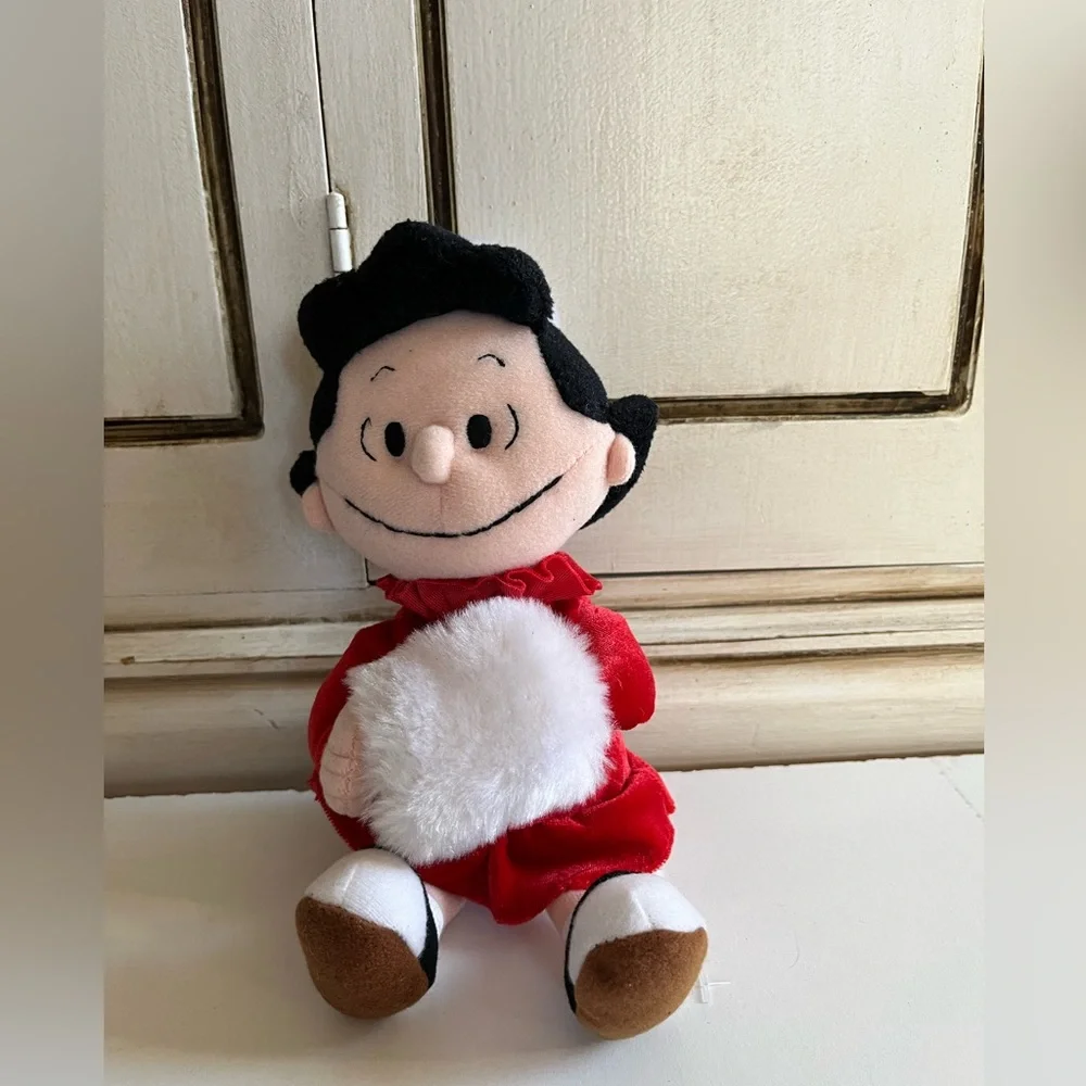 Vintage Applause Holiday Lucy Red Dress w/ Muff Plush Peanuts Toy Doll